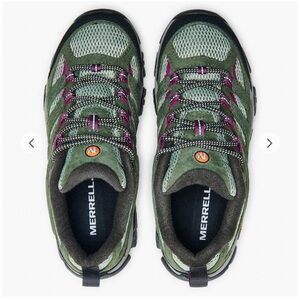 NEW MERRELL Women's Moab 3, Lichen, US Size 7.5